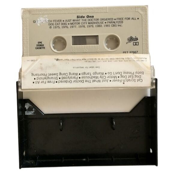 Ted Nugent Great Gonzos The Best Of Cassette Tape Classic Rock 1981 Epic Stereo. - Picture 10 of 16